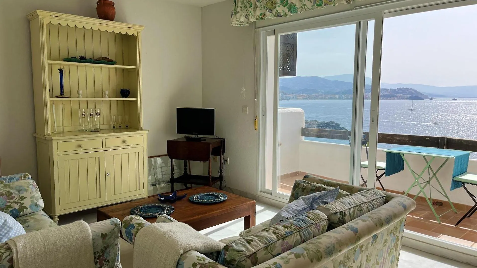 Marina Playa Apartment La Herradura